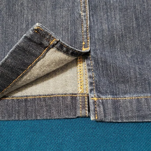 L. L. Bean Favorite Fit Denim Skirt 6 Petite - Picture 8 of 8